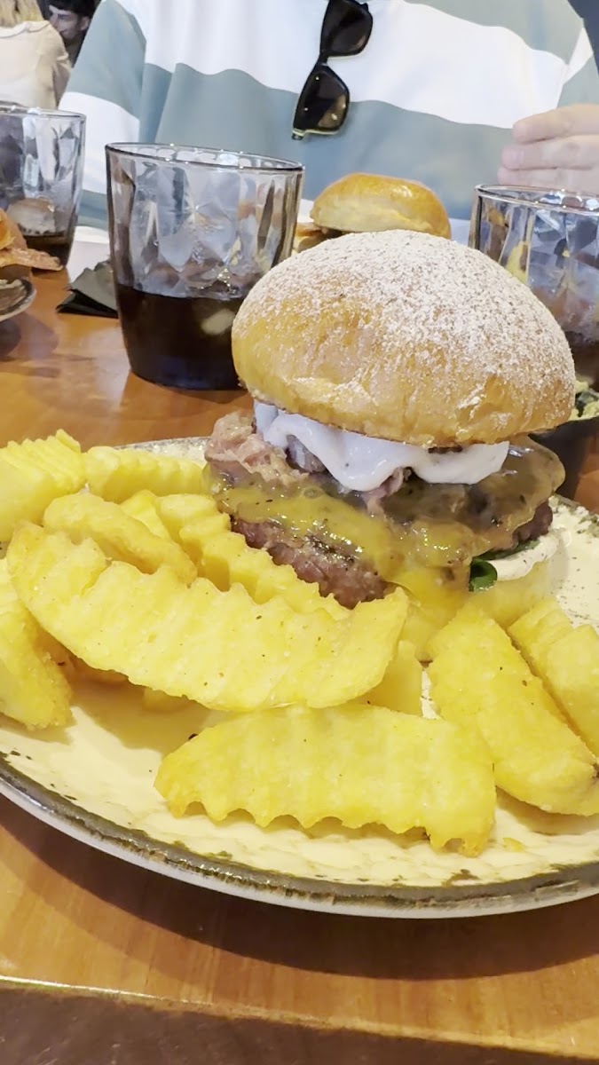 Origen Bouquets House-2